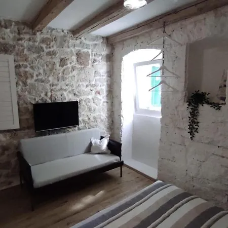 Apartman Ida *